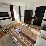 старият град в етнографски комплекс Златоград